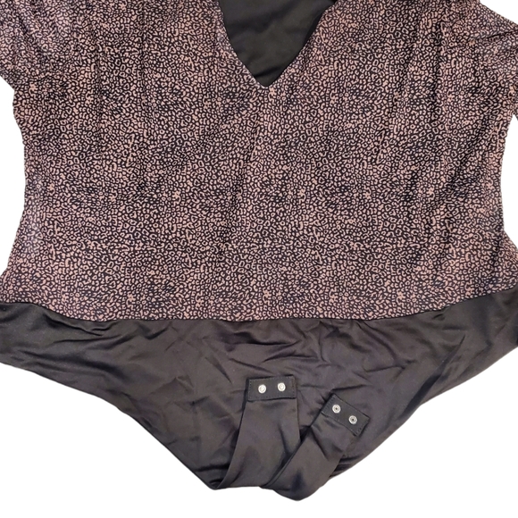 AFRM Bodysuit Womens Size 2X Brown Animal Print Scoop Neck Long Sleeve Top - Picture 9 of 10